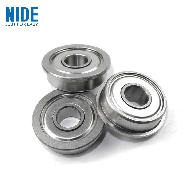 මල නොබැඳෙන වානේ Flange Bearing